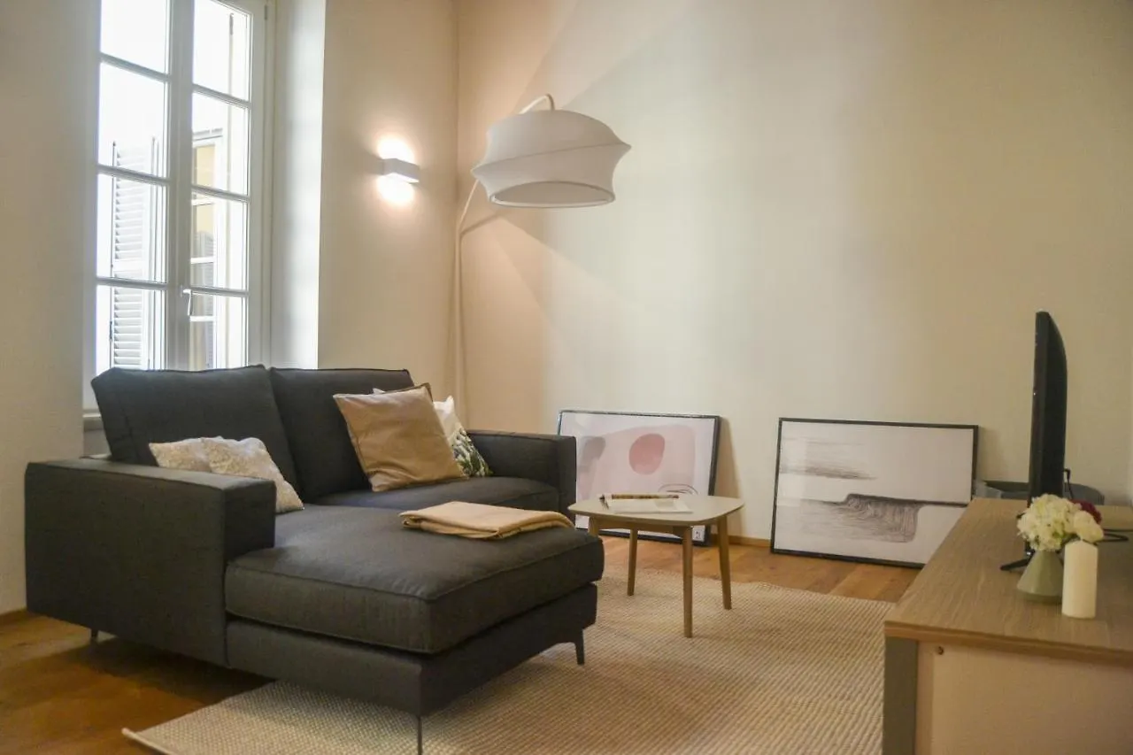 Joivy Fulcorina Apartman Milánó Olaszország