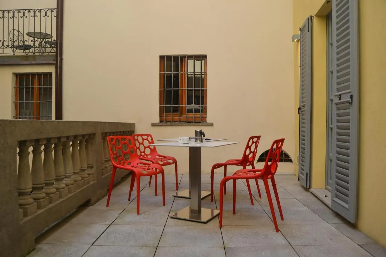 Joivy Fulcorina Apartment Milan