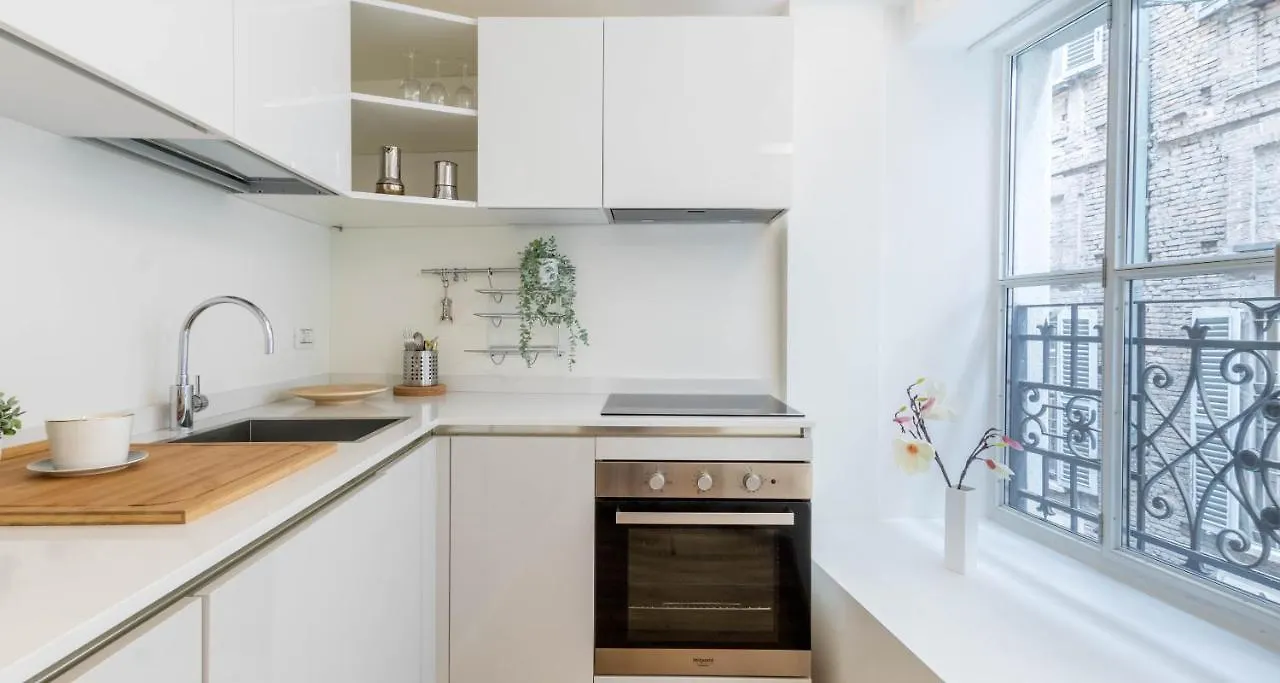Joivy Fulcorina Apartment Milan